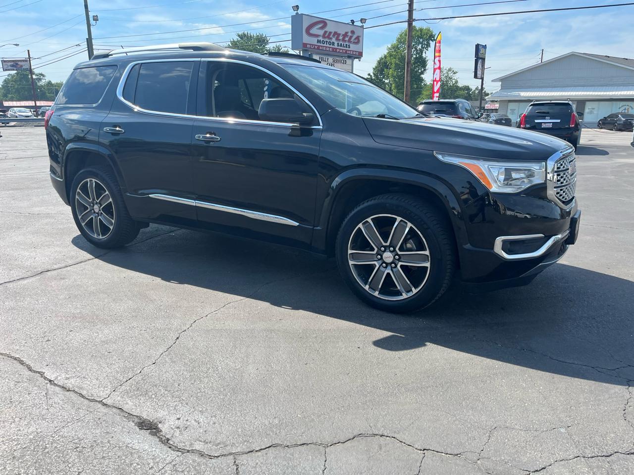 GMC Acadia Denali AWD 2018