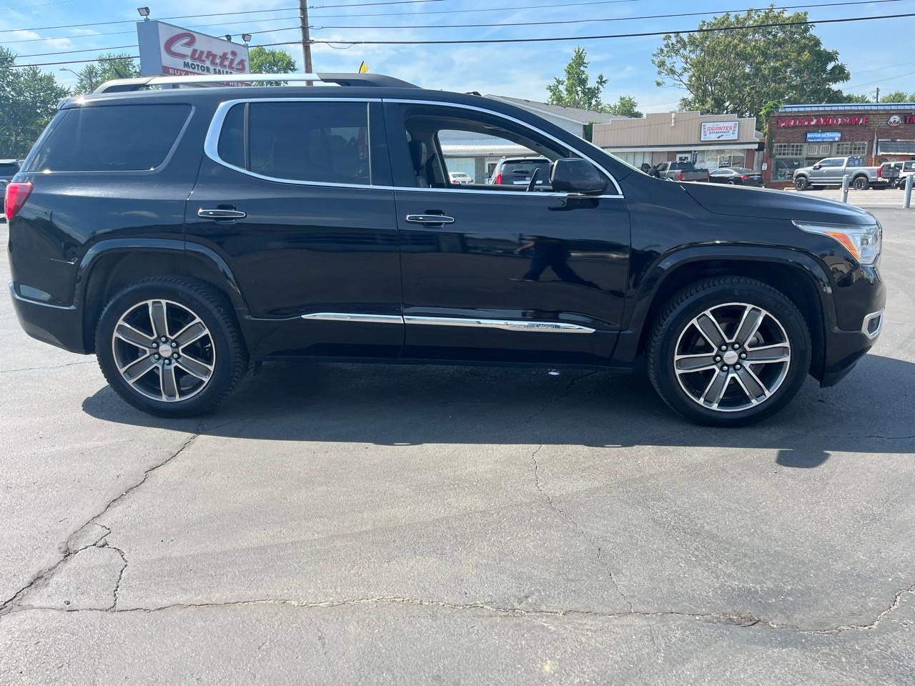 GMC Acadia Denali AWD 2018