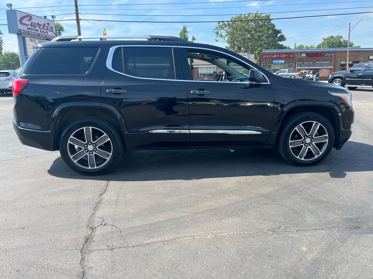 GMC Acadia Denali AWD 2018