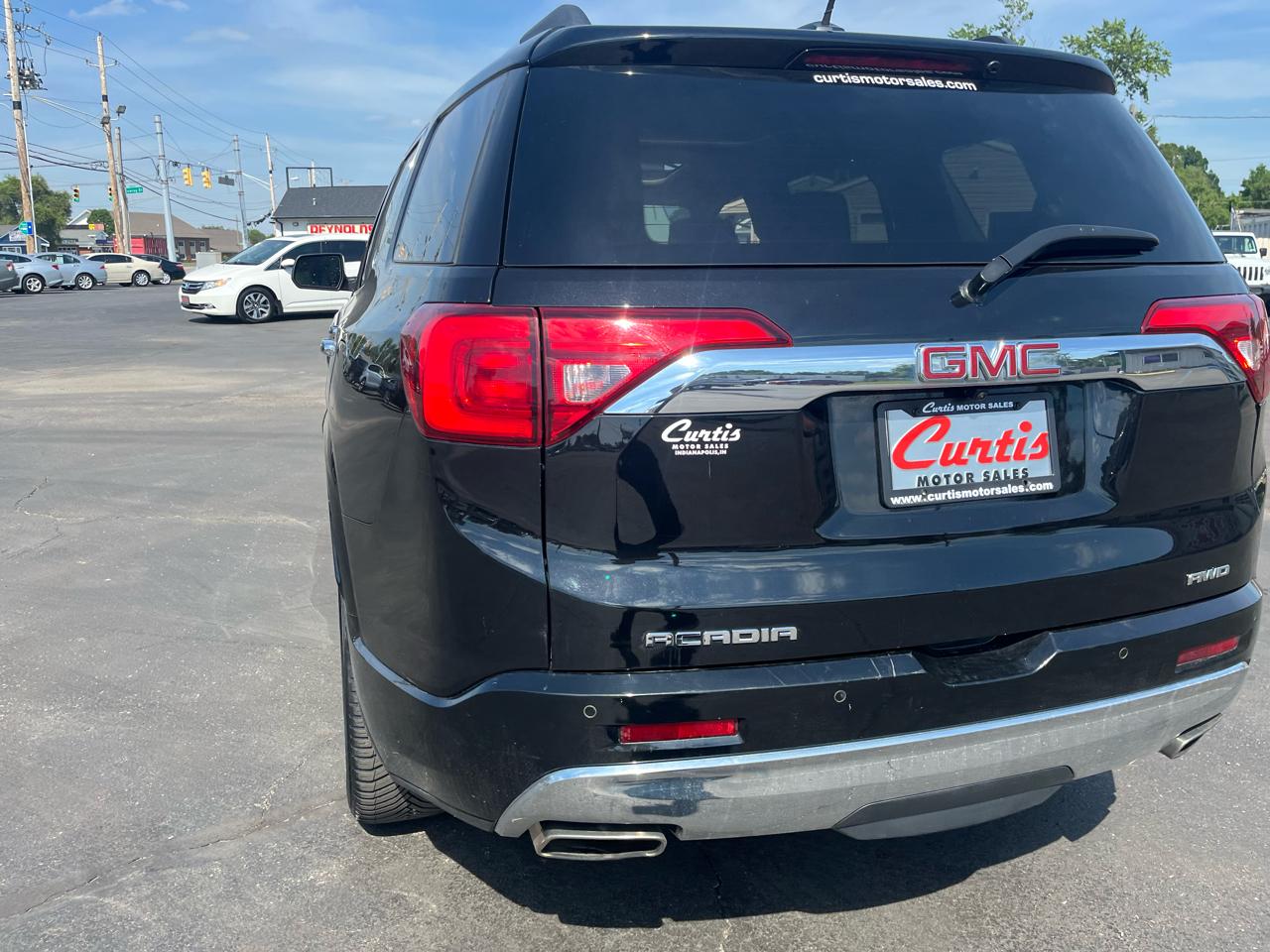 GMC Acadia Denali AWD 2018