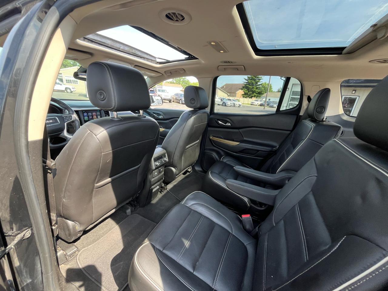 GMC Acadia Denali AWD 2018