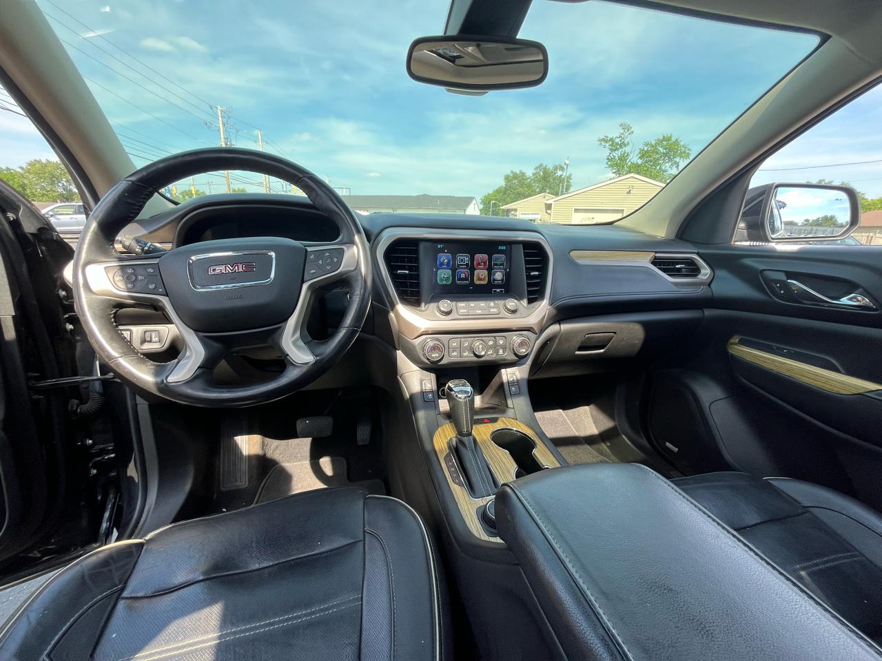 GMC Acadia Denali AWD 2018