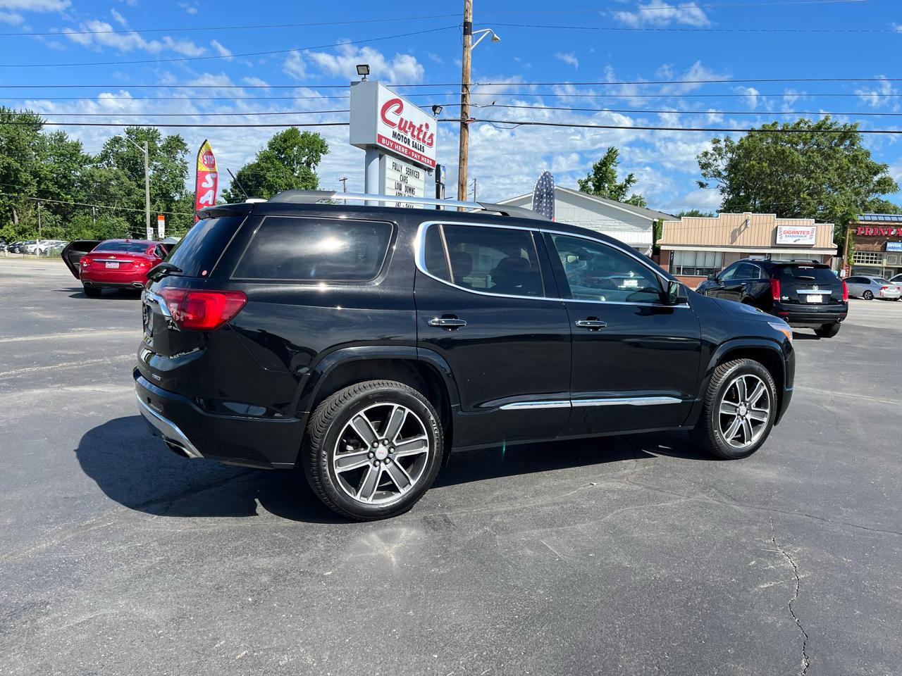 GMC Acadia Denali AWD 2018