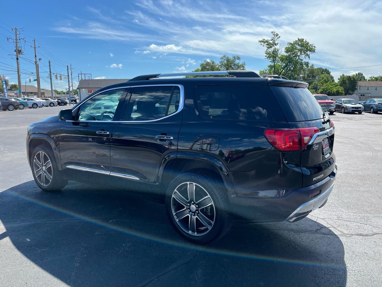 GMC Acadia Denali AWD 2018