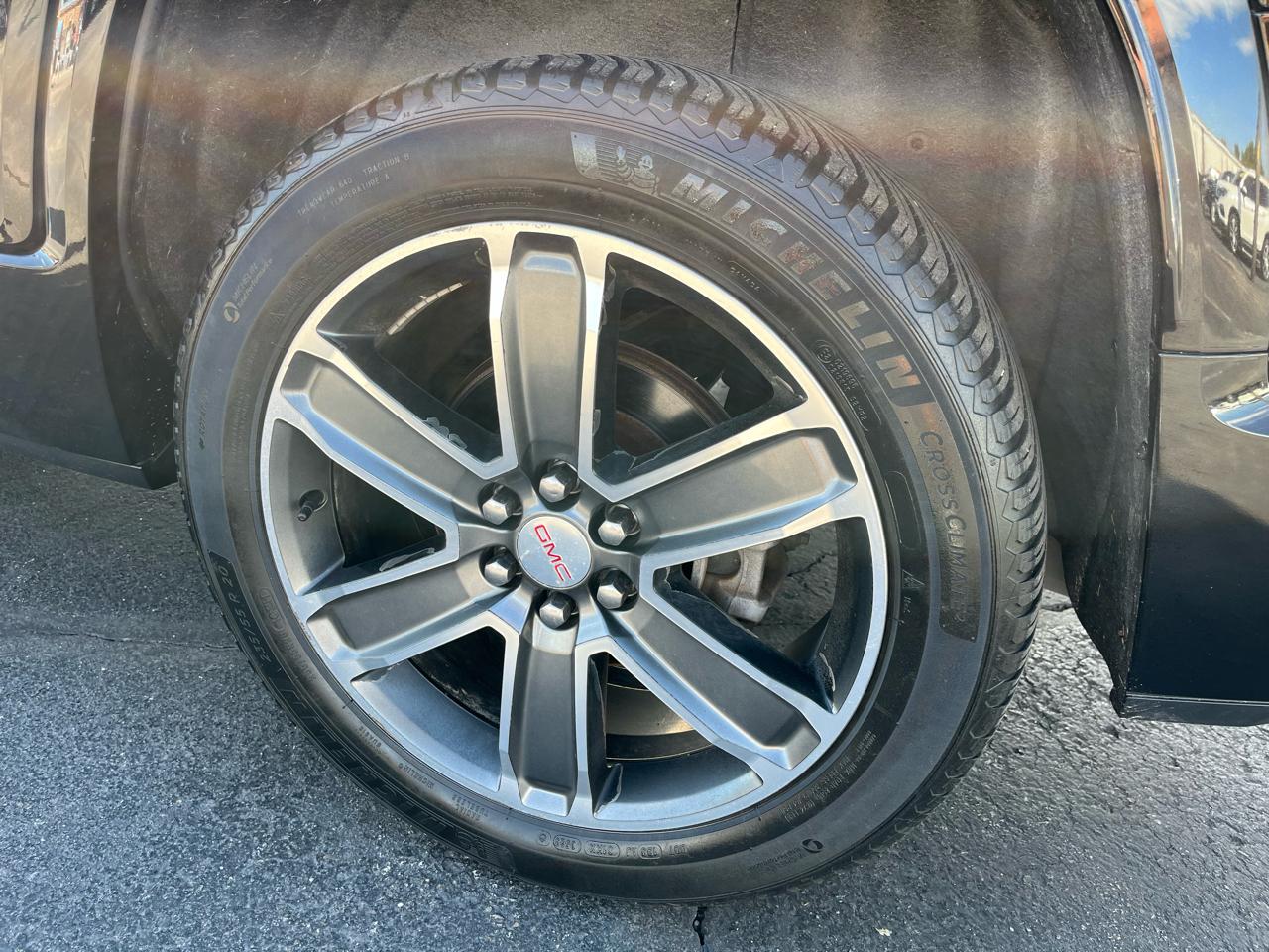 GMC Acadia Denali AWD 2018