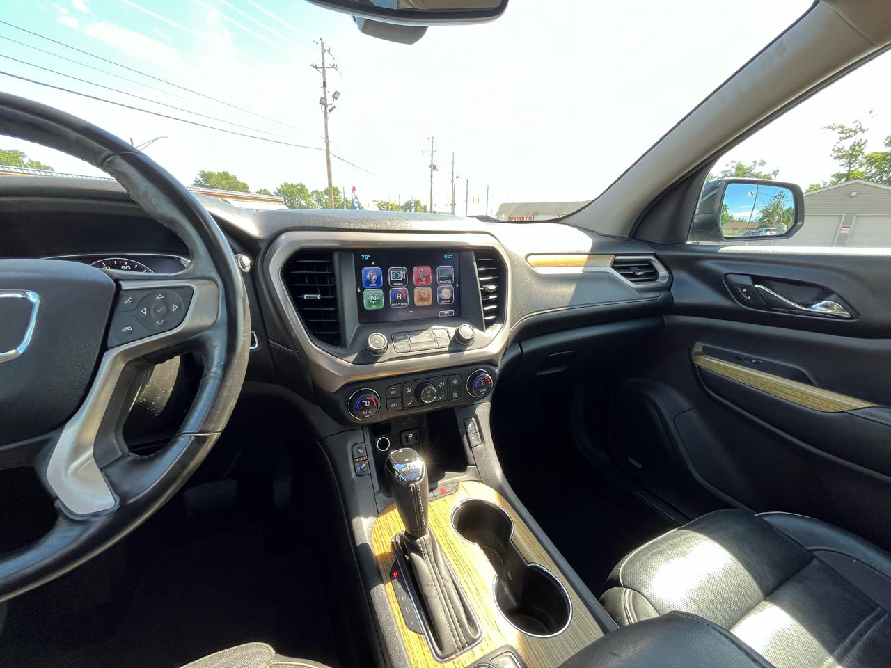 GMC Acadia Denali AWD 2018