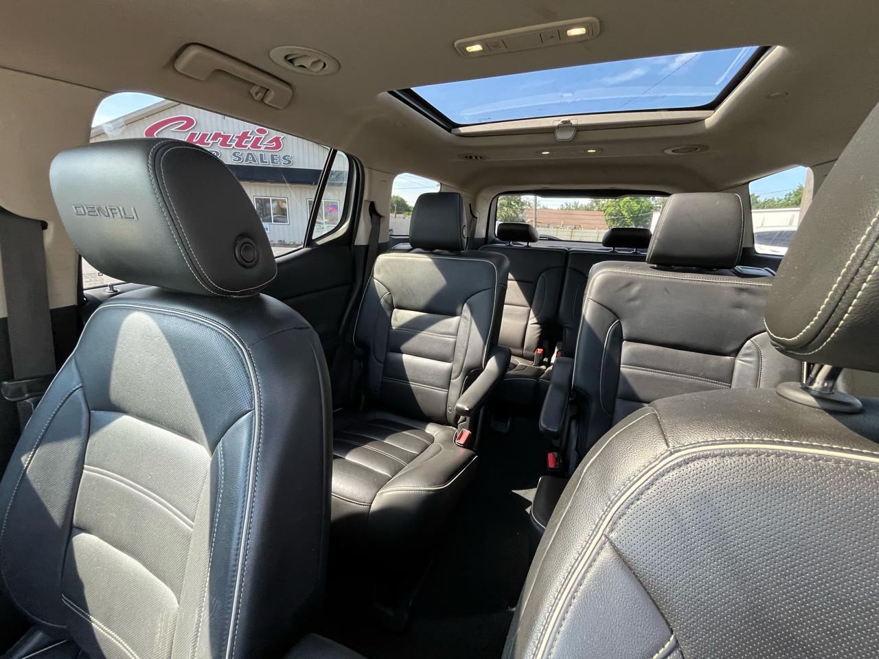 GMC Acadia Denali AWD 2018