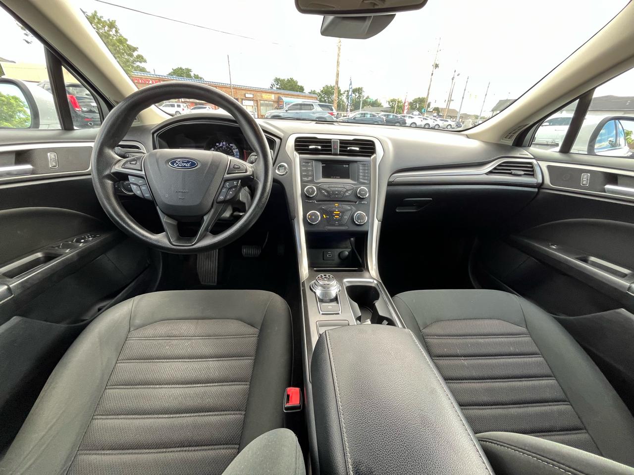 Ford Fusion SE 2018