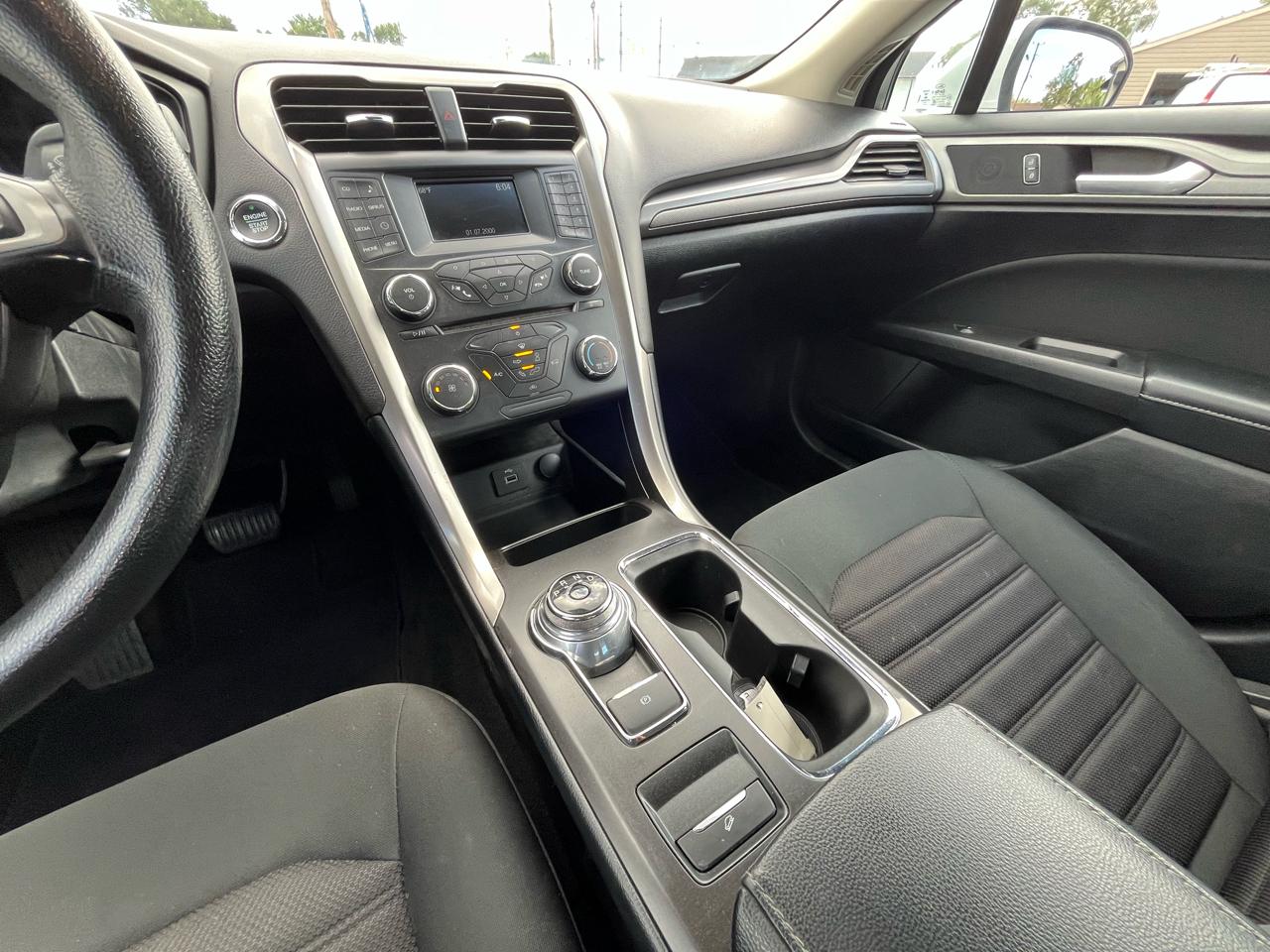 Ford Fusion SE 2018