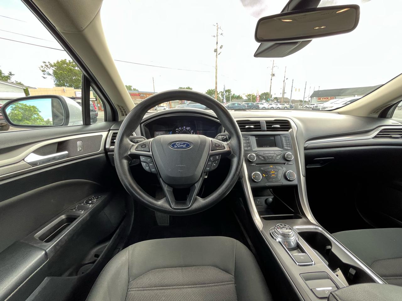 Ford Fusion SE 2018