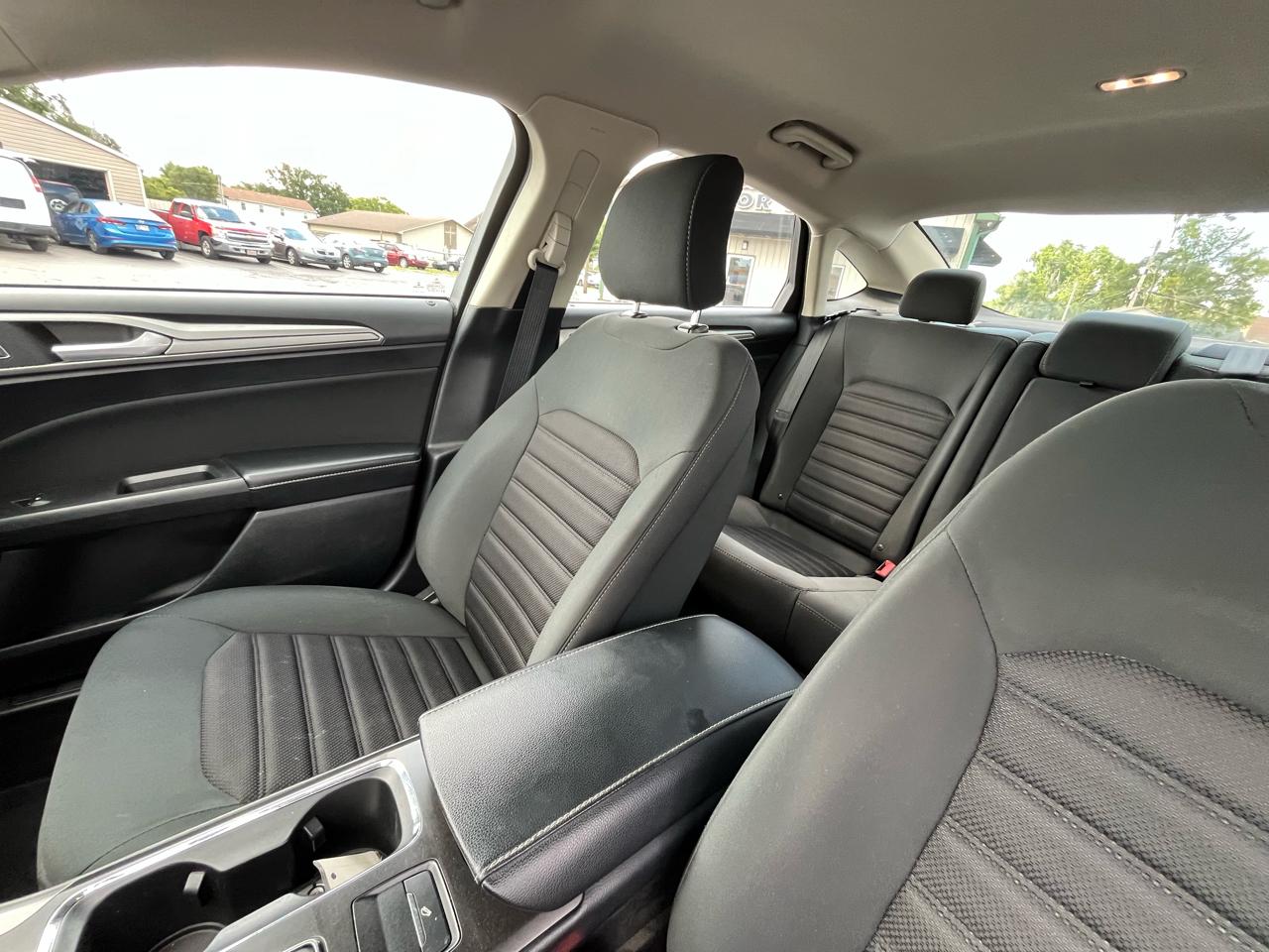 Ford Fusion SE 2018