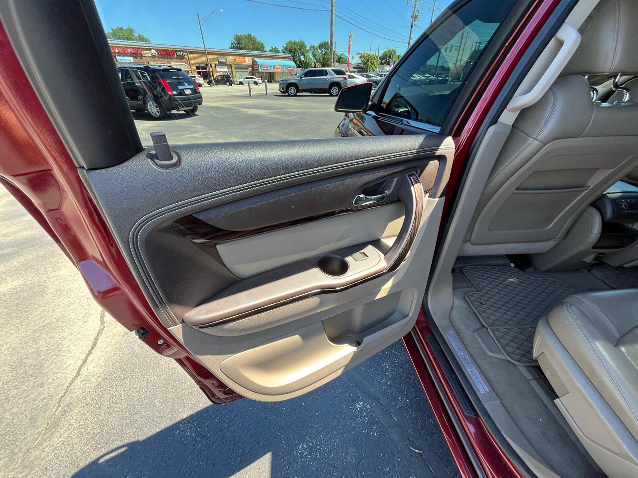 GMC Acadia Denali AWD 2015