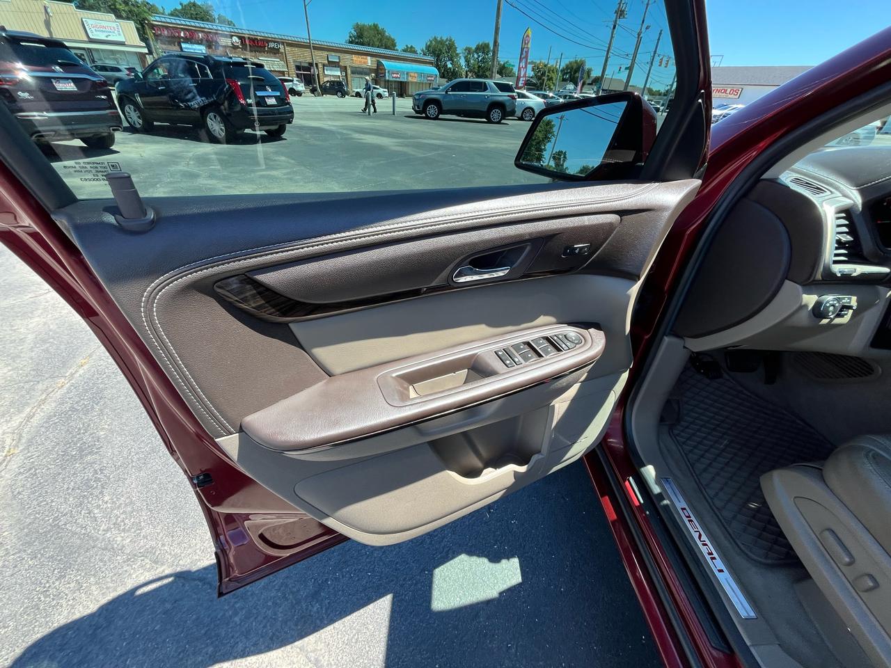 GMC Acadia Denali AWD 2015
