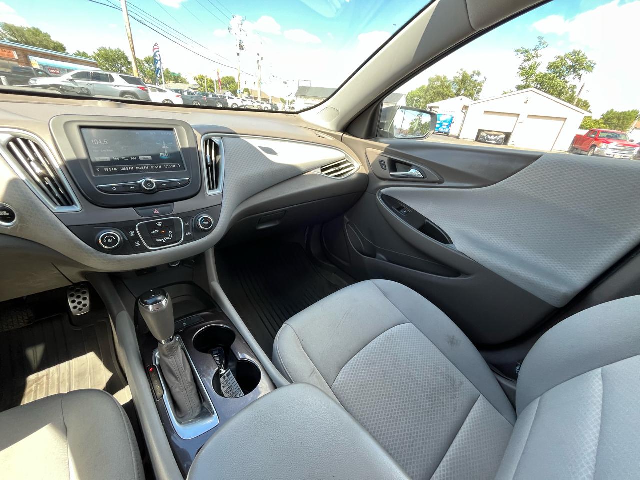 Chevrolet Malibu LS 2017