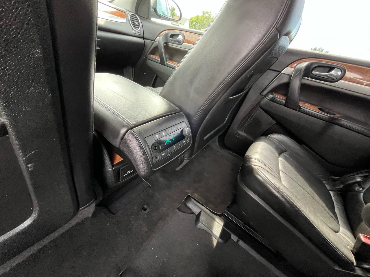 Buick Enclave Leather AWD 2012