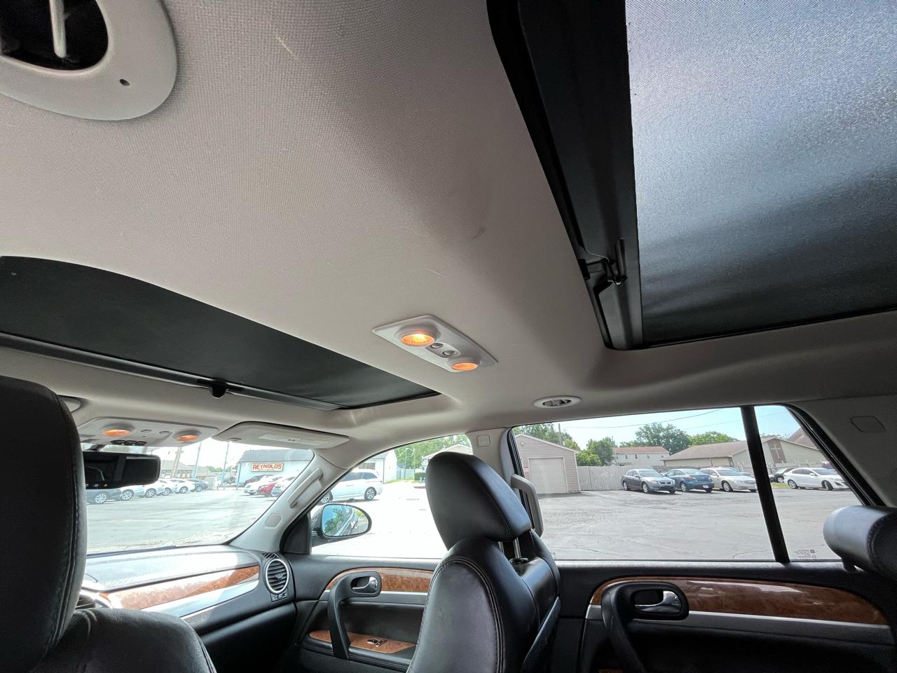 Buick Enclave Leather AWD 2012