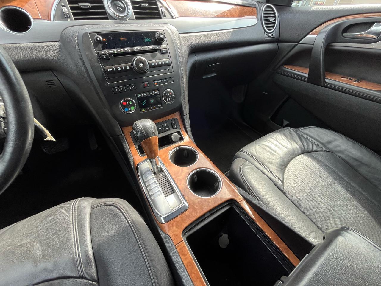 Buick Enclave Leather AWD 2012
