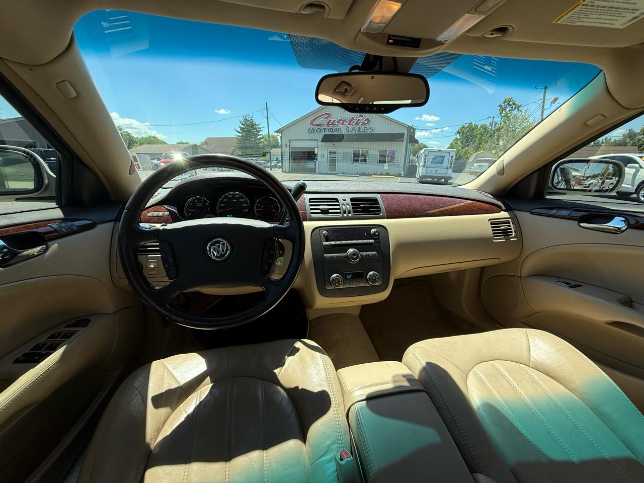 Buick Lucerne CXL 2010