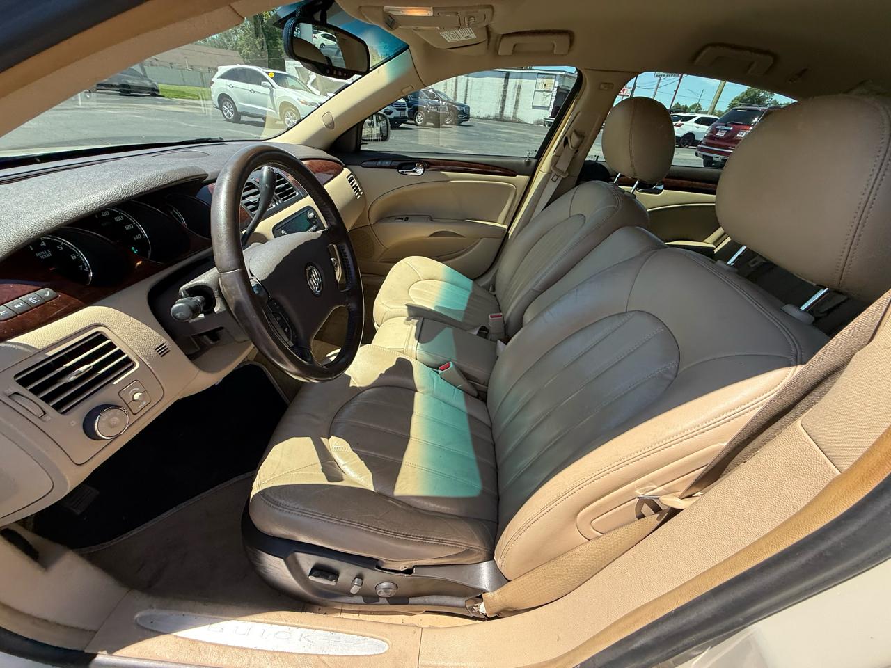 Buick Lucerne CXL 2010
