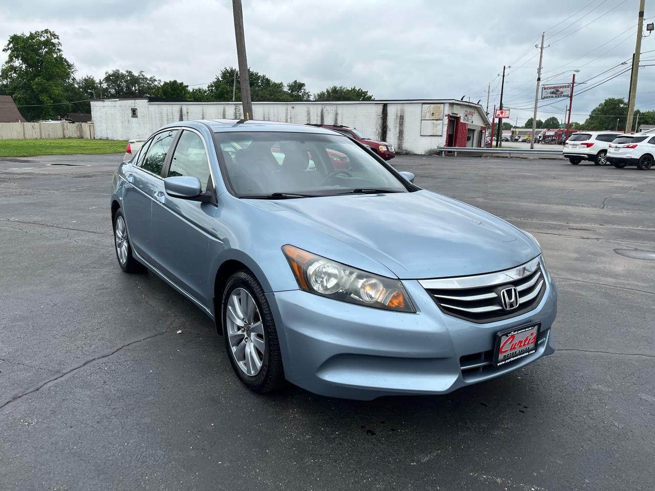 Honda Accord EX-L Sedan AT 2011