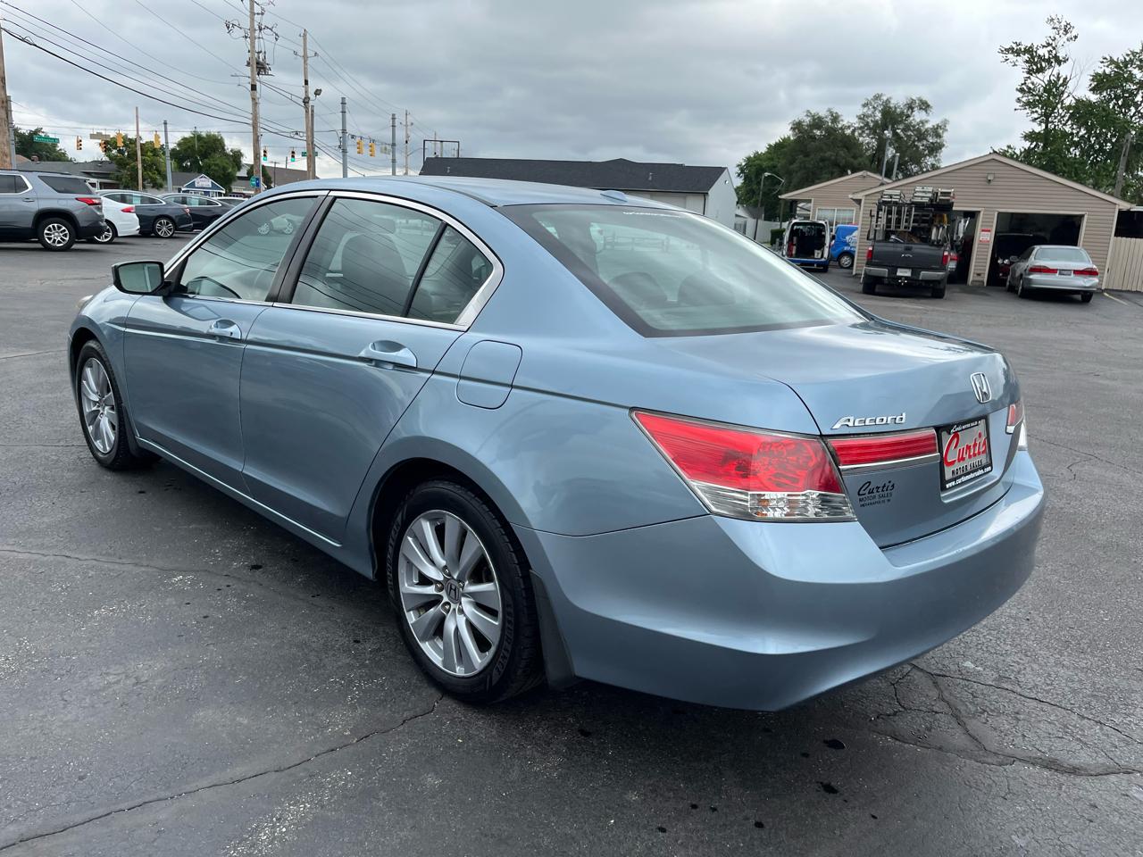 Honda Accord EX-L Sedan AT 2011