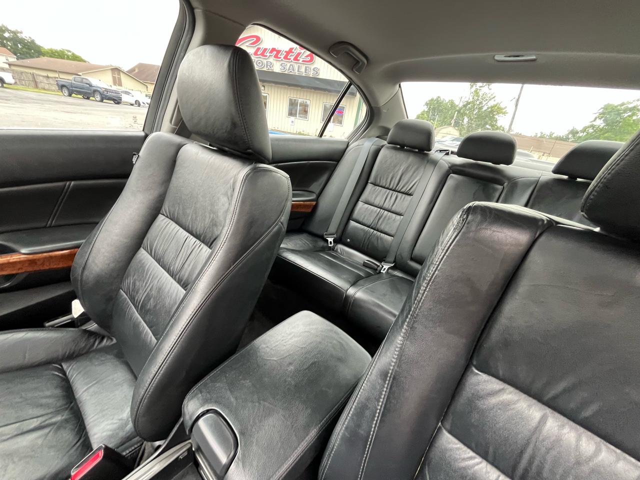 Honda Accord EX-L Sedan AT 2011
