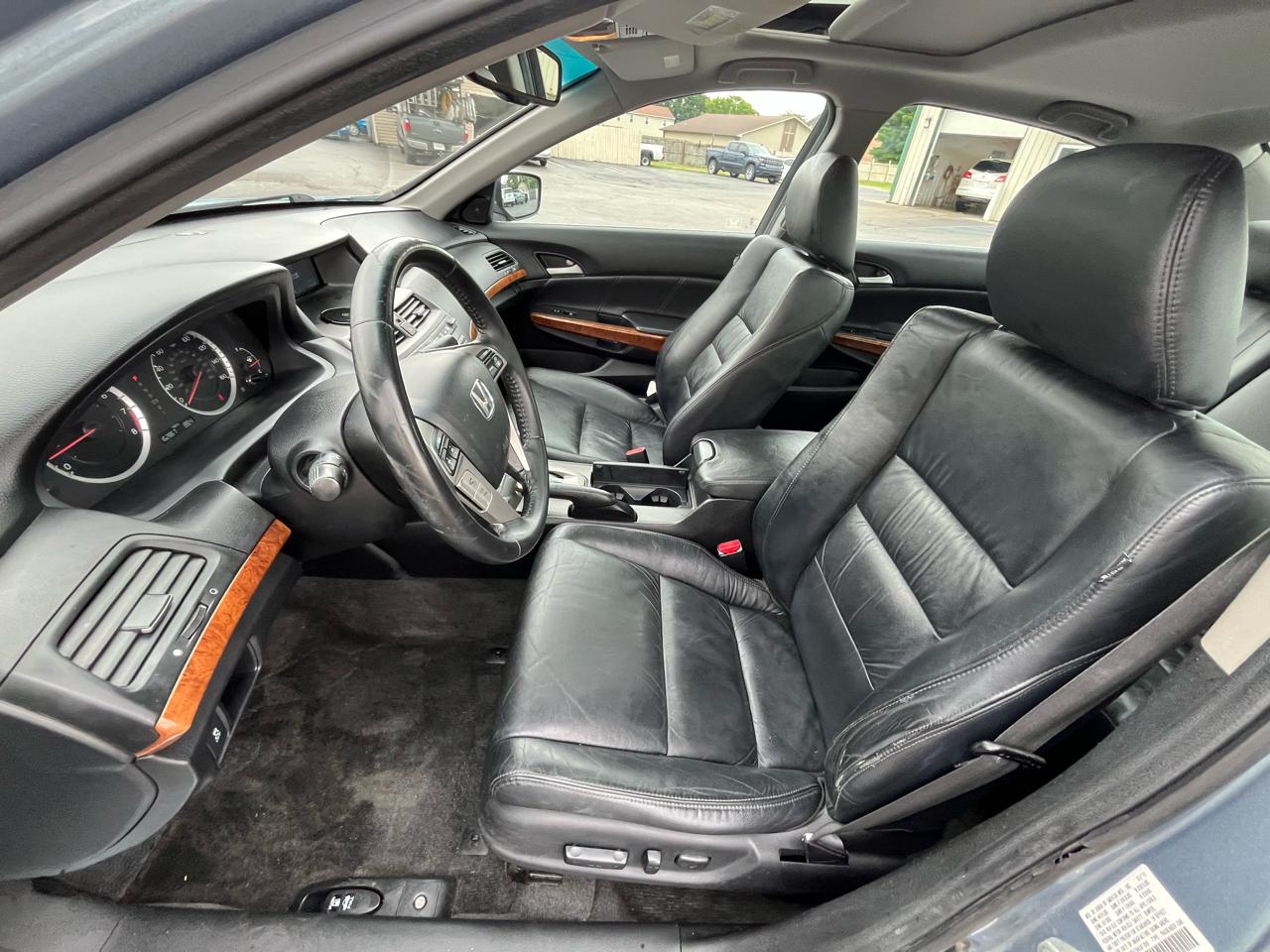 Honda Accord EX-L Sedan AT 2011