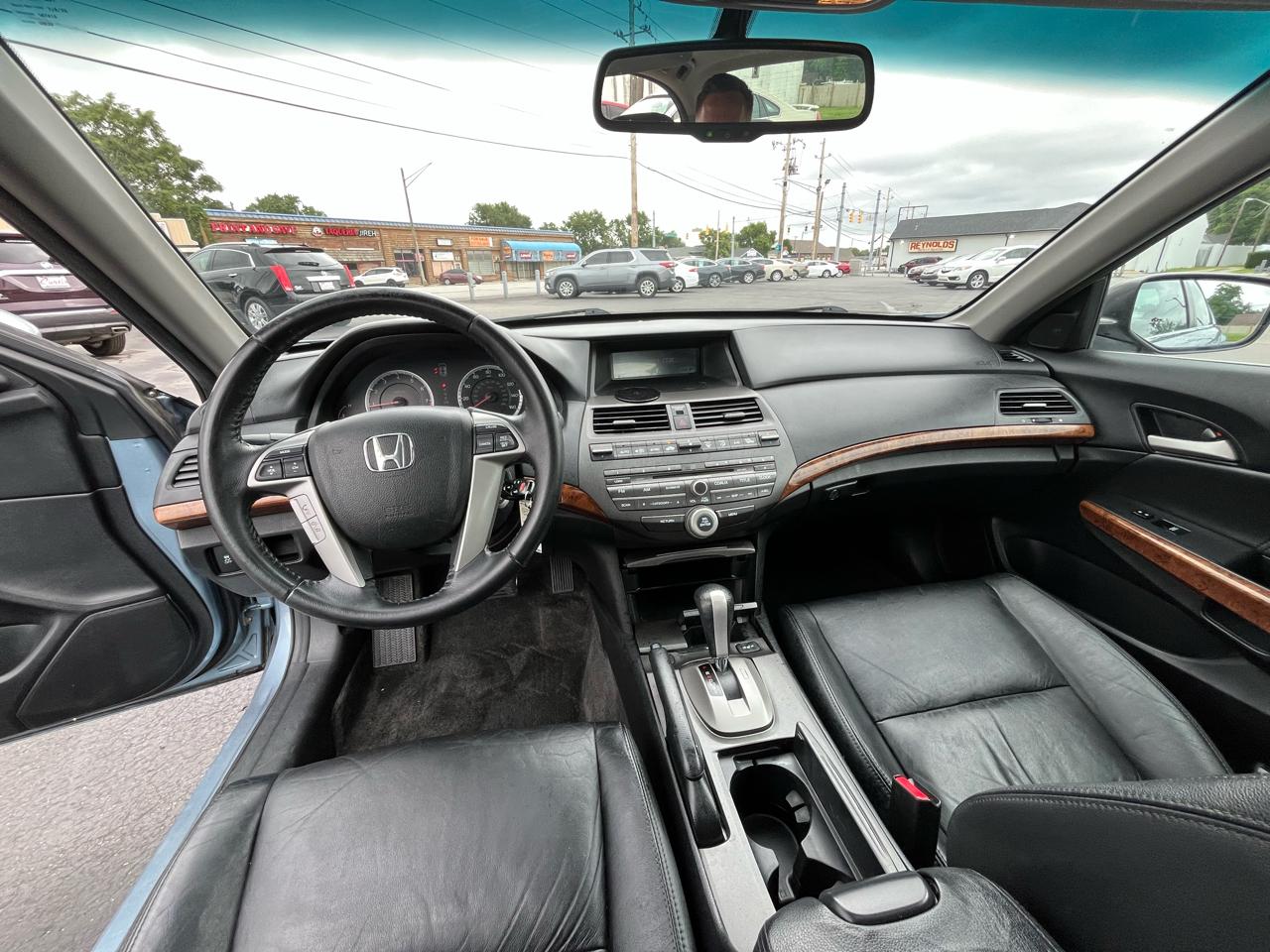 Honda Accord EX-L Sedan AT 2011