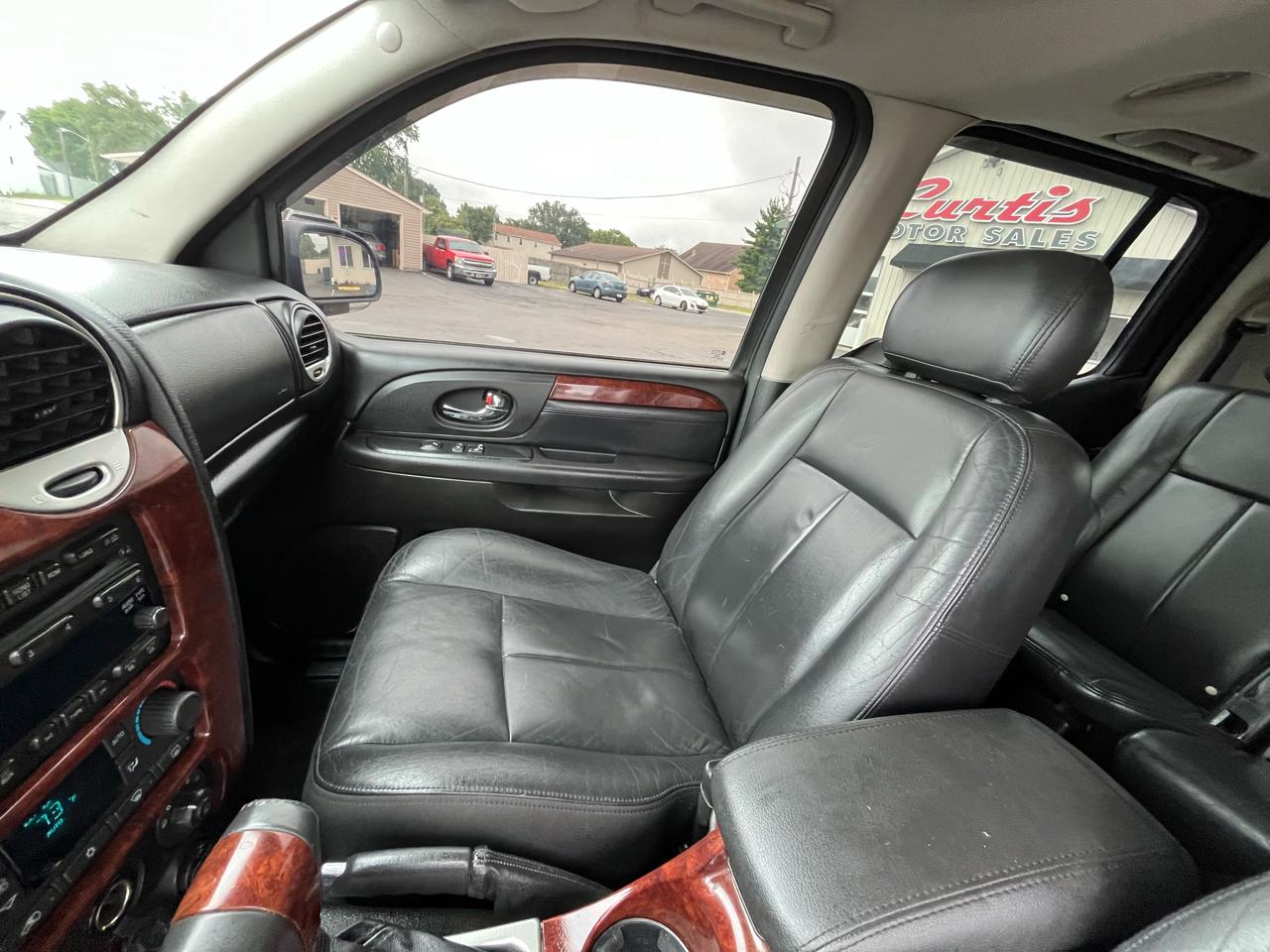 GMC Envoy XL Denali 4WD 2006