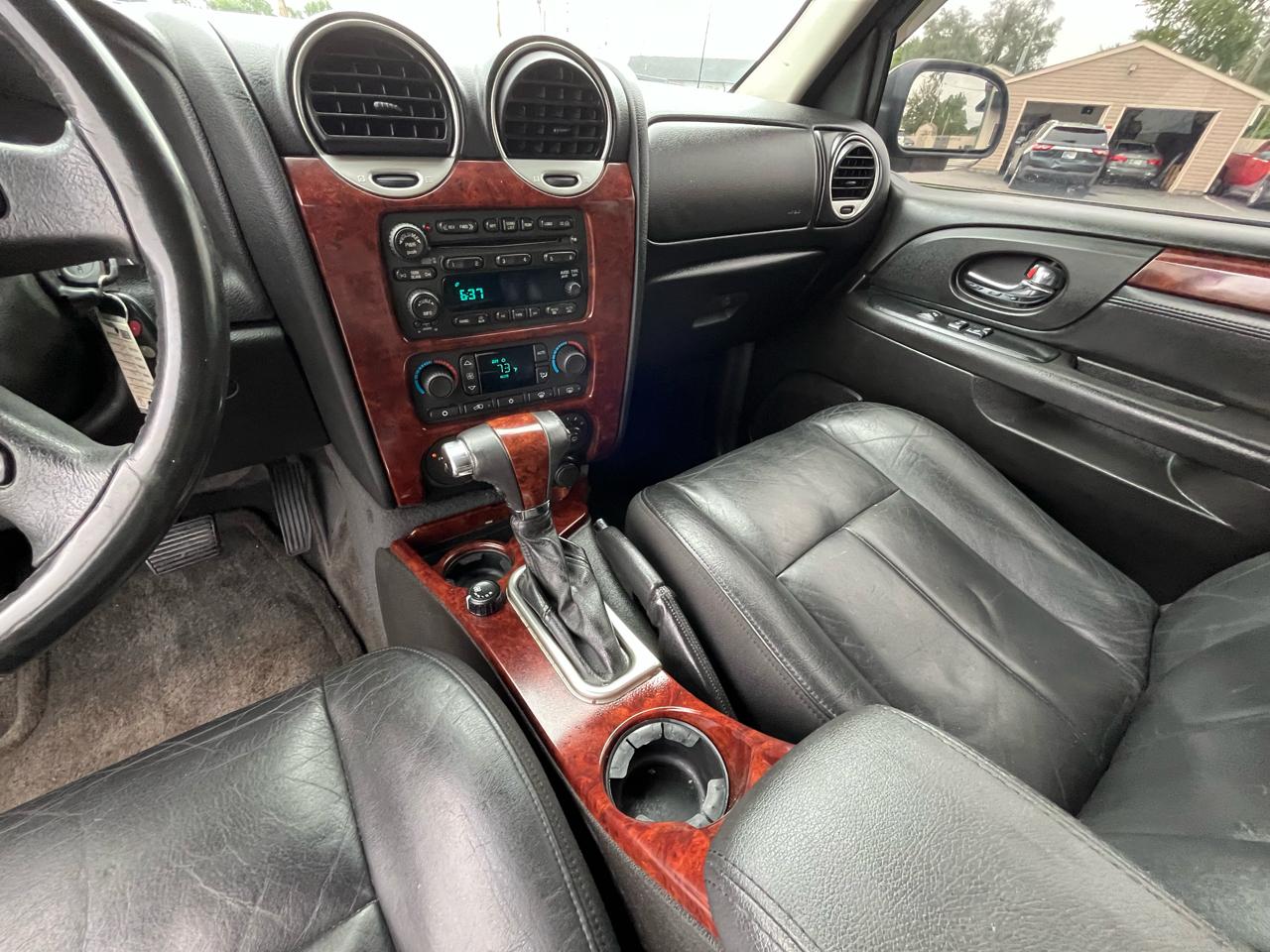 GMC Envoy XL Denali 4WD 2006