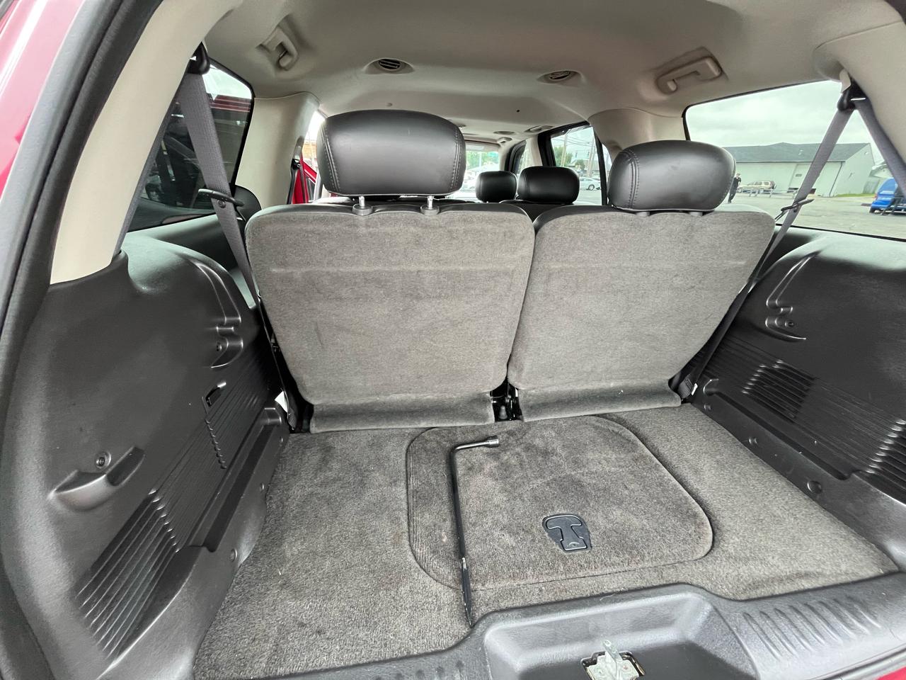 GMC Envoy XL Denali 4WD 2006