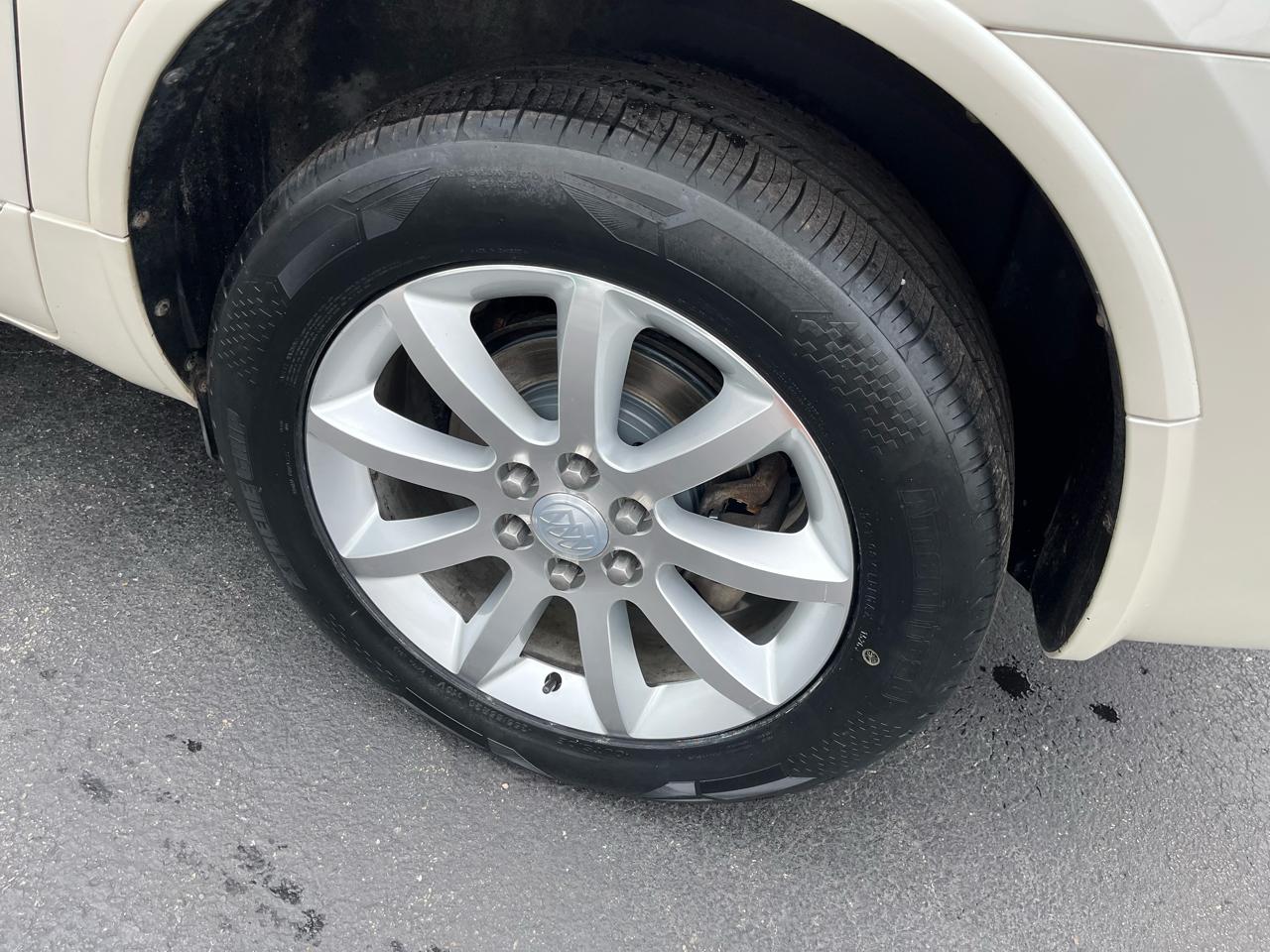Buick Enclave Leather FWD 2013