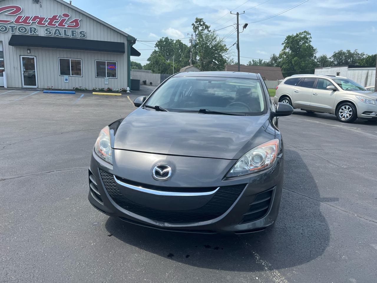 Mazda MAZDA3 i Touring 4-door 2010