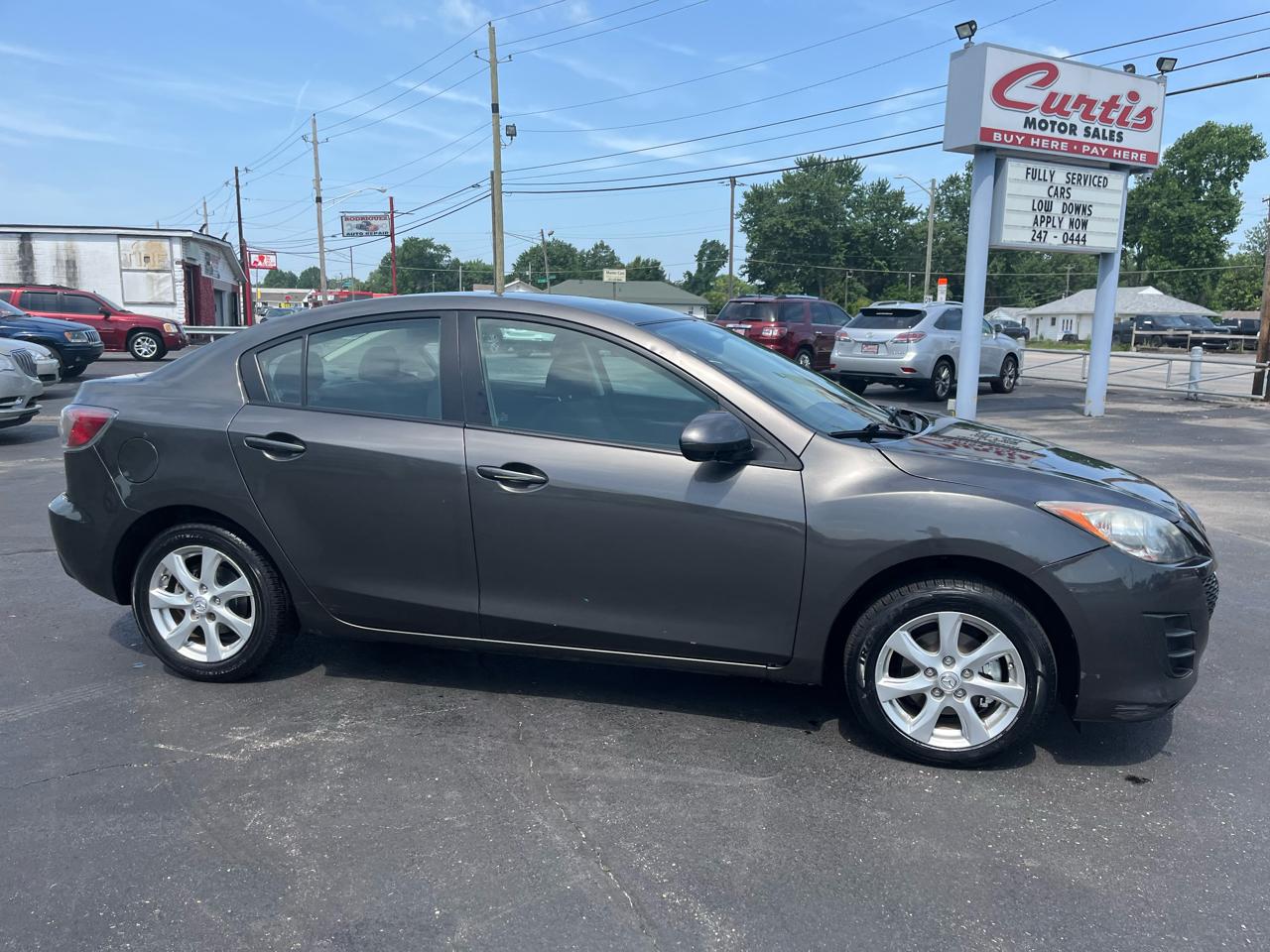 Mazda MAZDA3 i Touring 4-door 2010