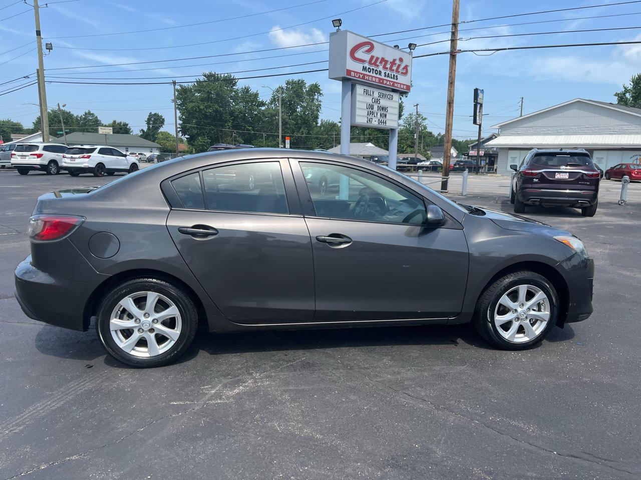Mazda MAZDA3 i Touring 4-door 2010