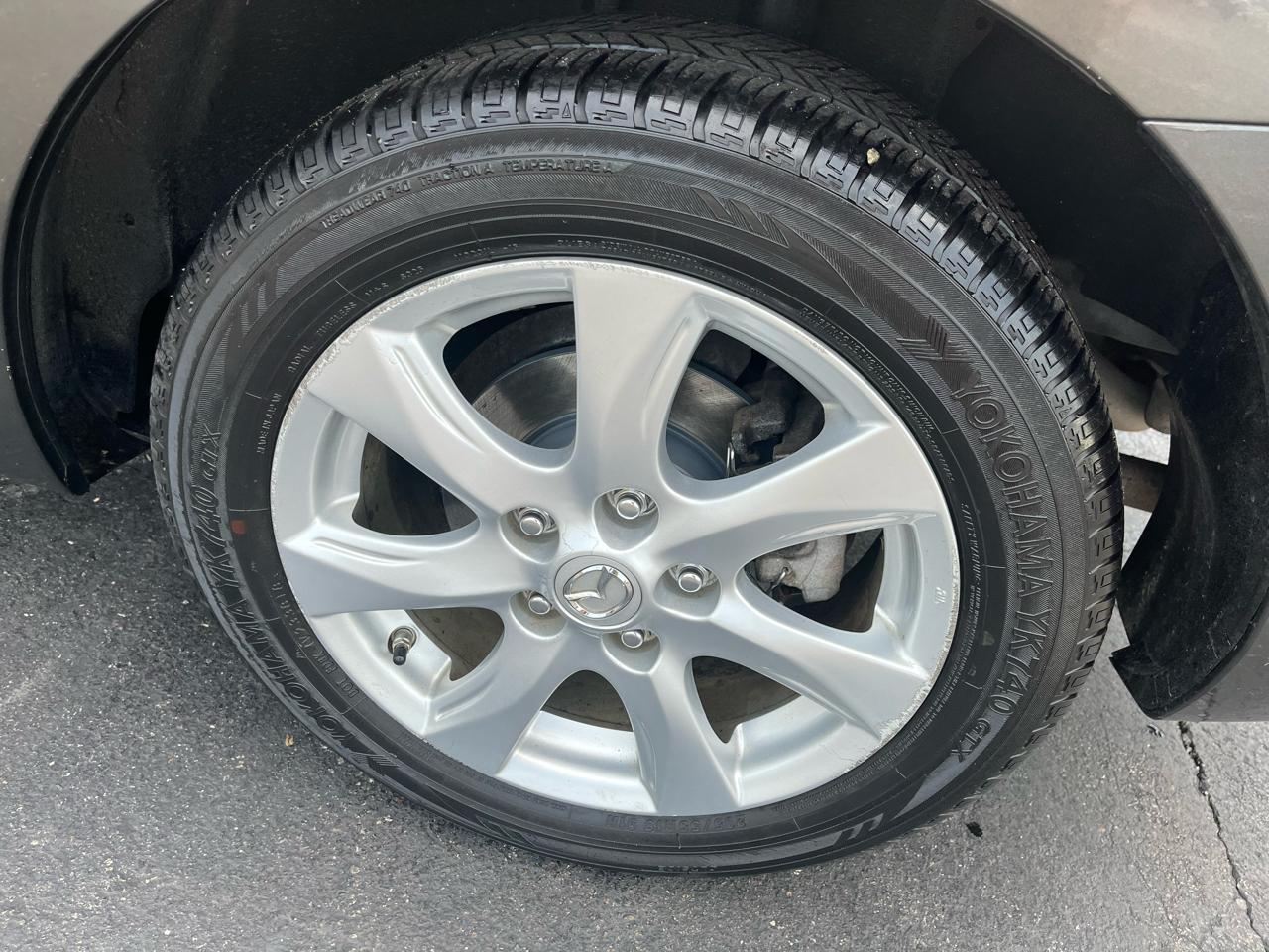 Mazda MAZDA3 i Touring 4-door 2010
