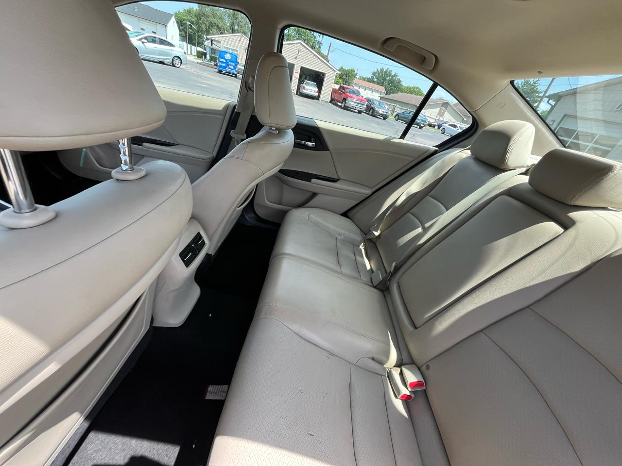 Honda Accord EX-L Sedan CVT 2013