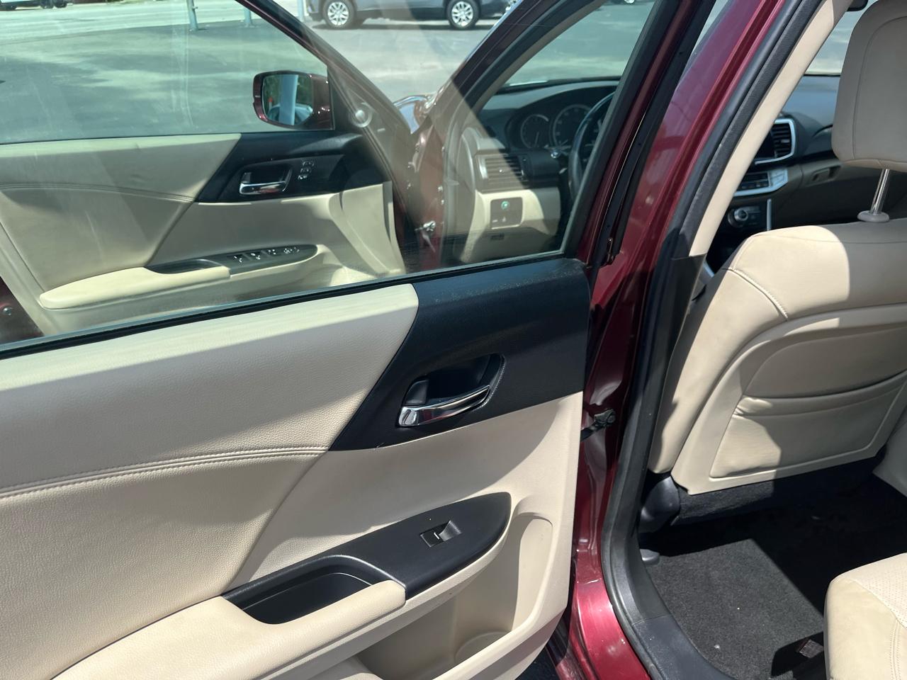 Honda Accord EX-L Sedan CVT 2013