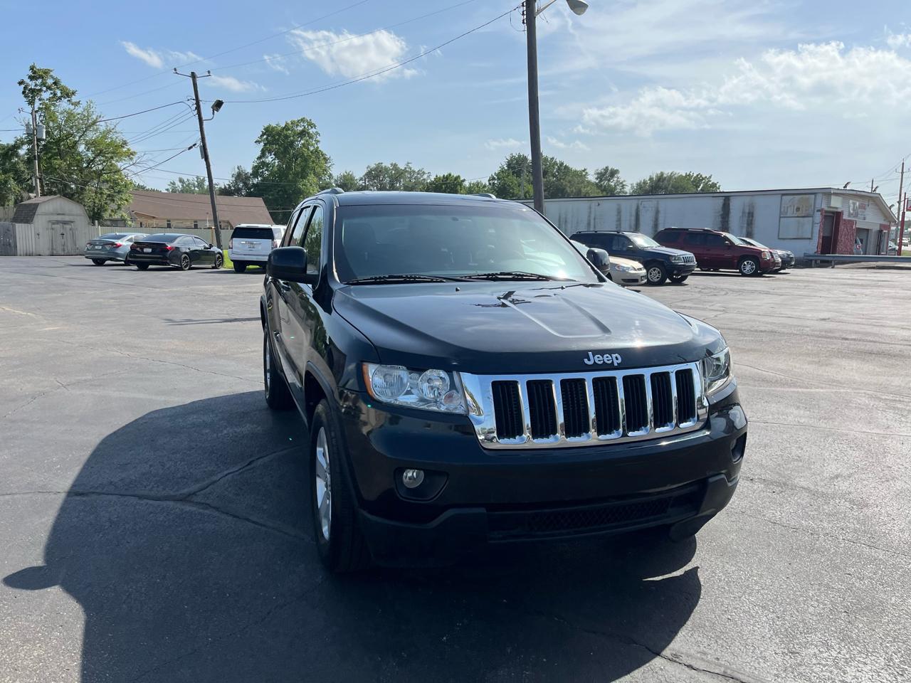 Jeep Grand Cherokee Laredo 4WD 2012