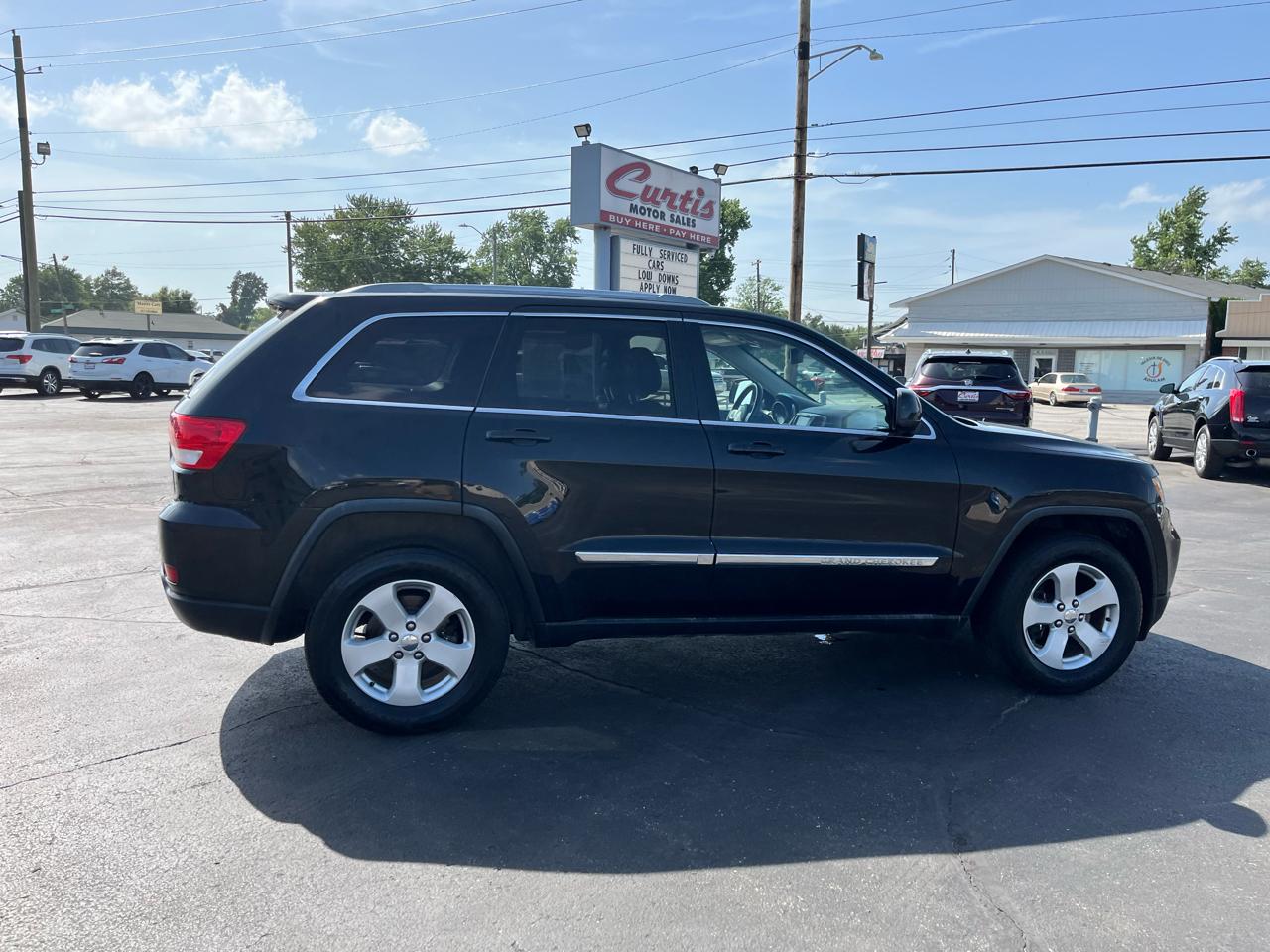 Jeep Grand Cherokee Laredo 4WD 2012
