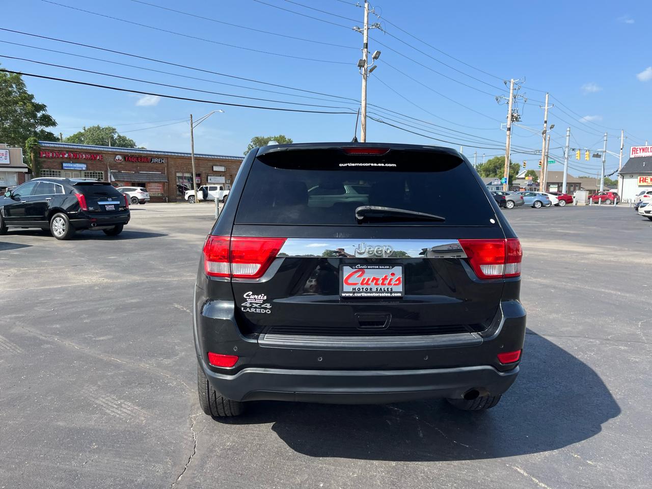 Jeep Grand Cherokee Laredo 4WD 2012