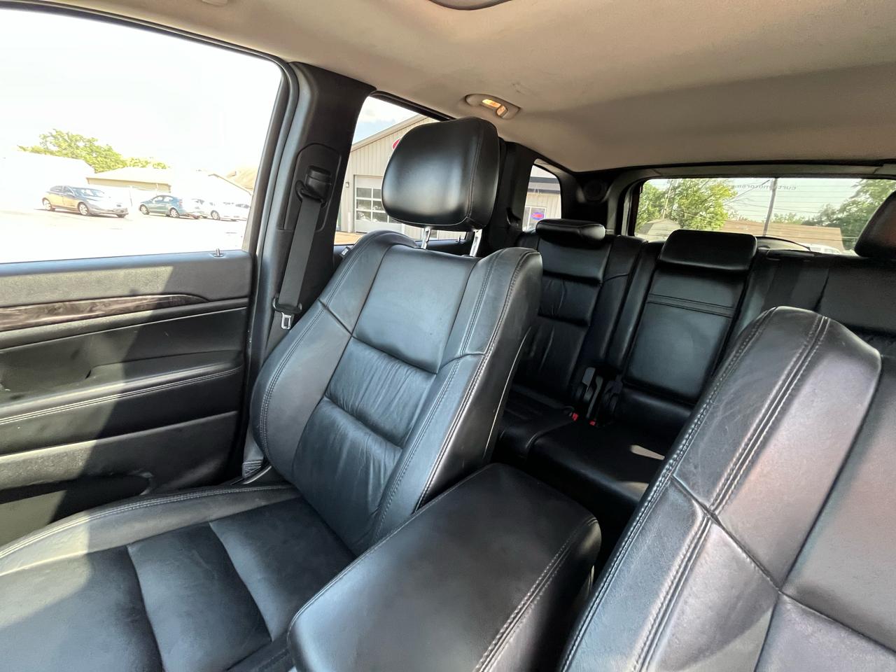 Jeep Grand Cherokee Laredo 4WD 2012