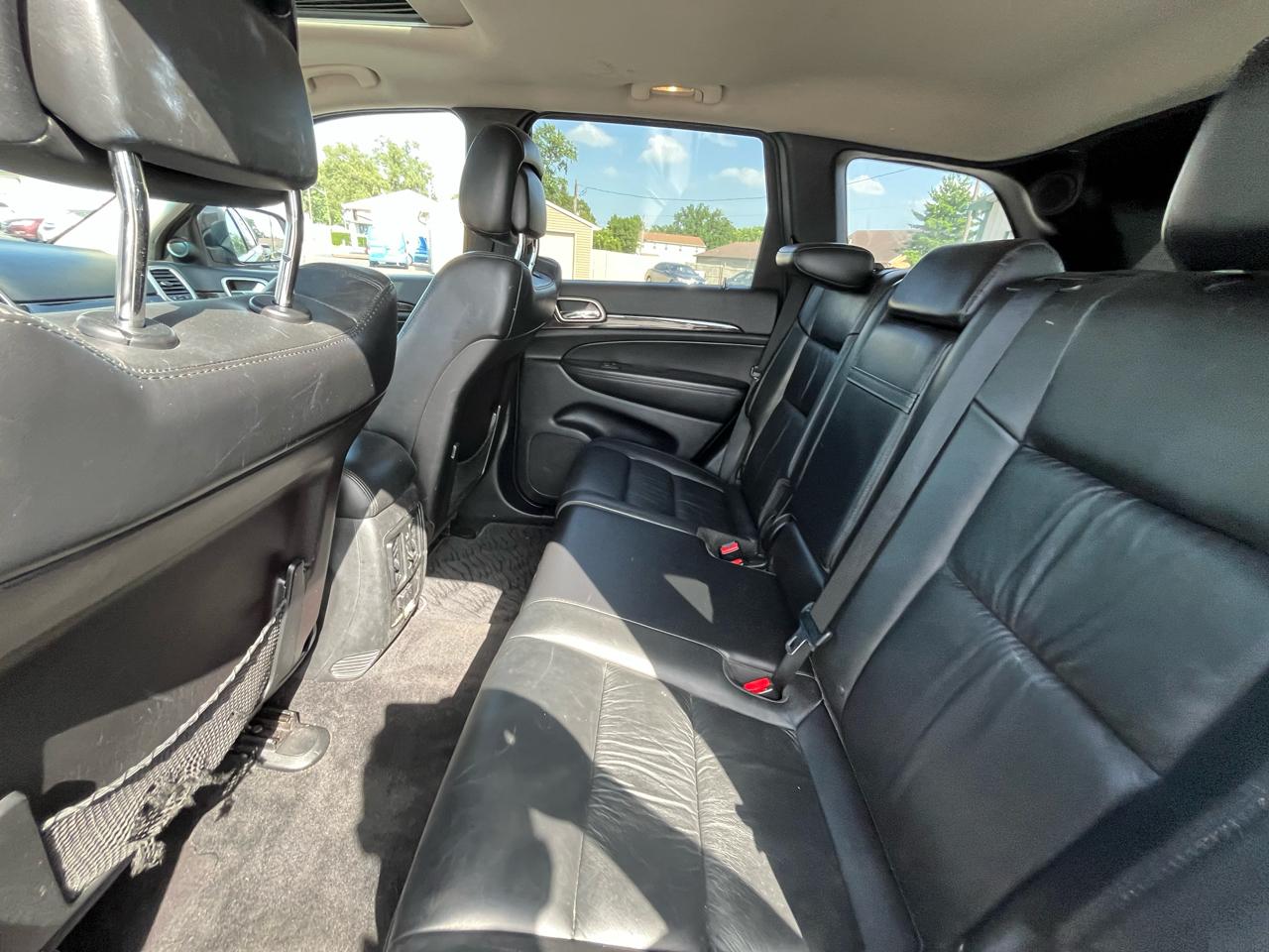 Jeep Grand Cherokee Laredo 4WD 2012