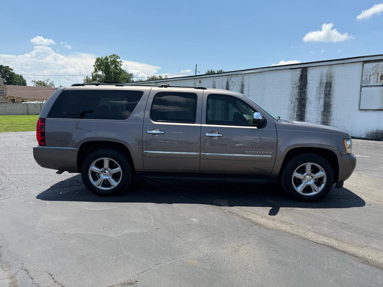 Chevrolet Suburban LTZ 1500 4WD 2014