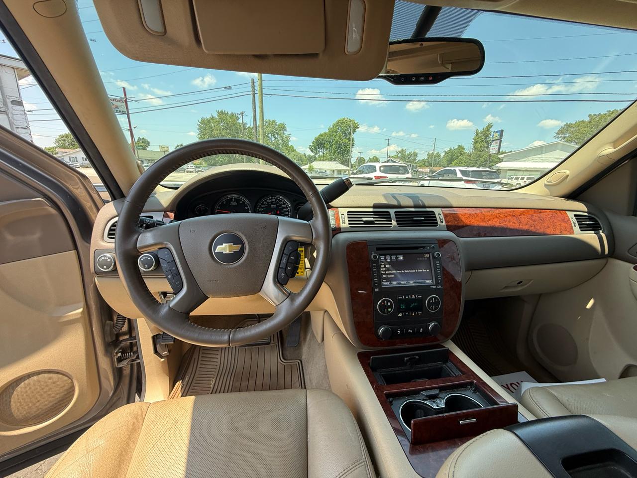 Chevrolet Suburban LTZ 1500 4WD 2014