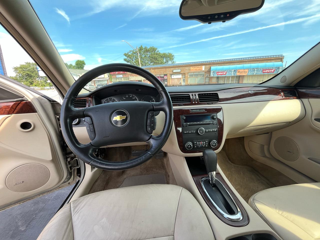 Chevrolet Impala LT 2011