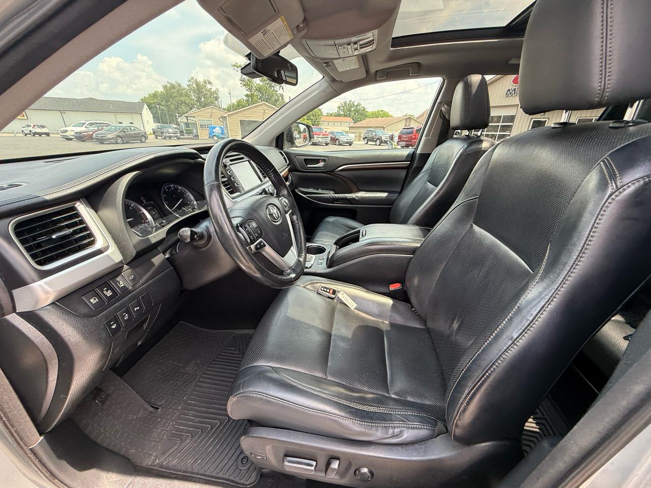 Toyota Highlander Limited AWD V6 2015
