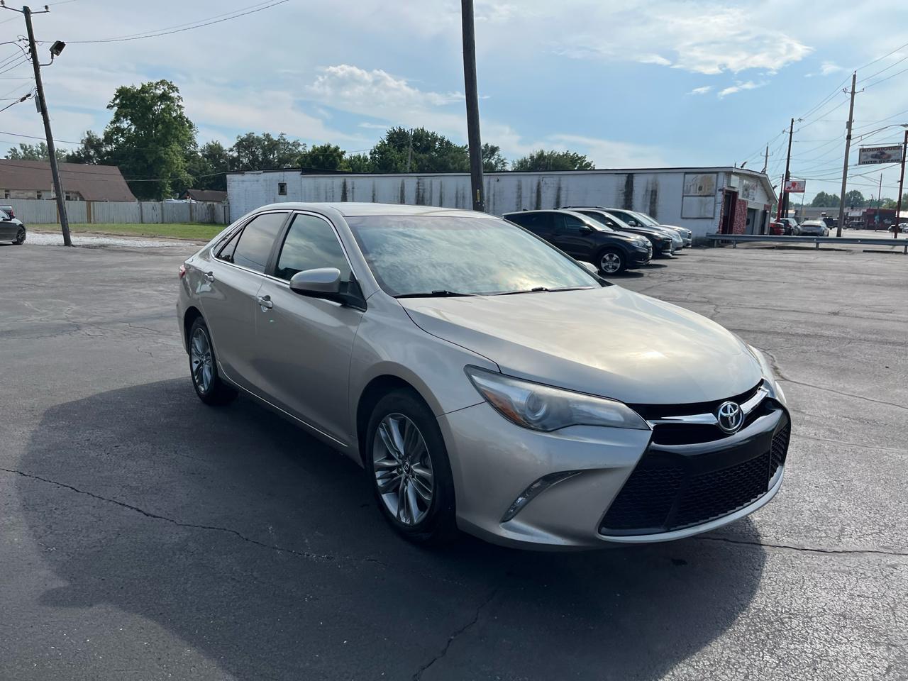 Toyota Camry XLE 2016