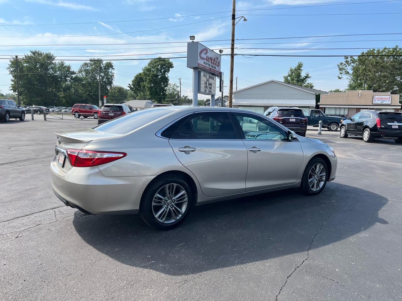 Toyota Camry XLE 2016