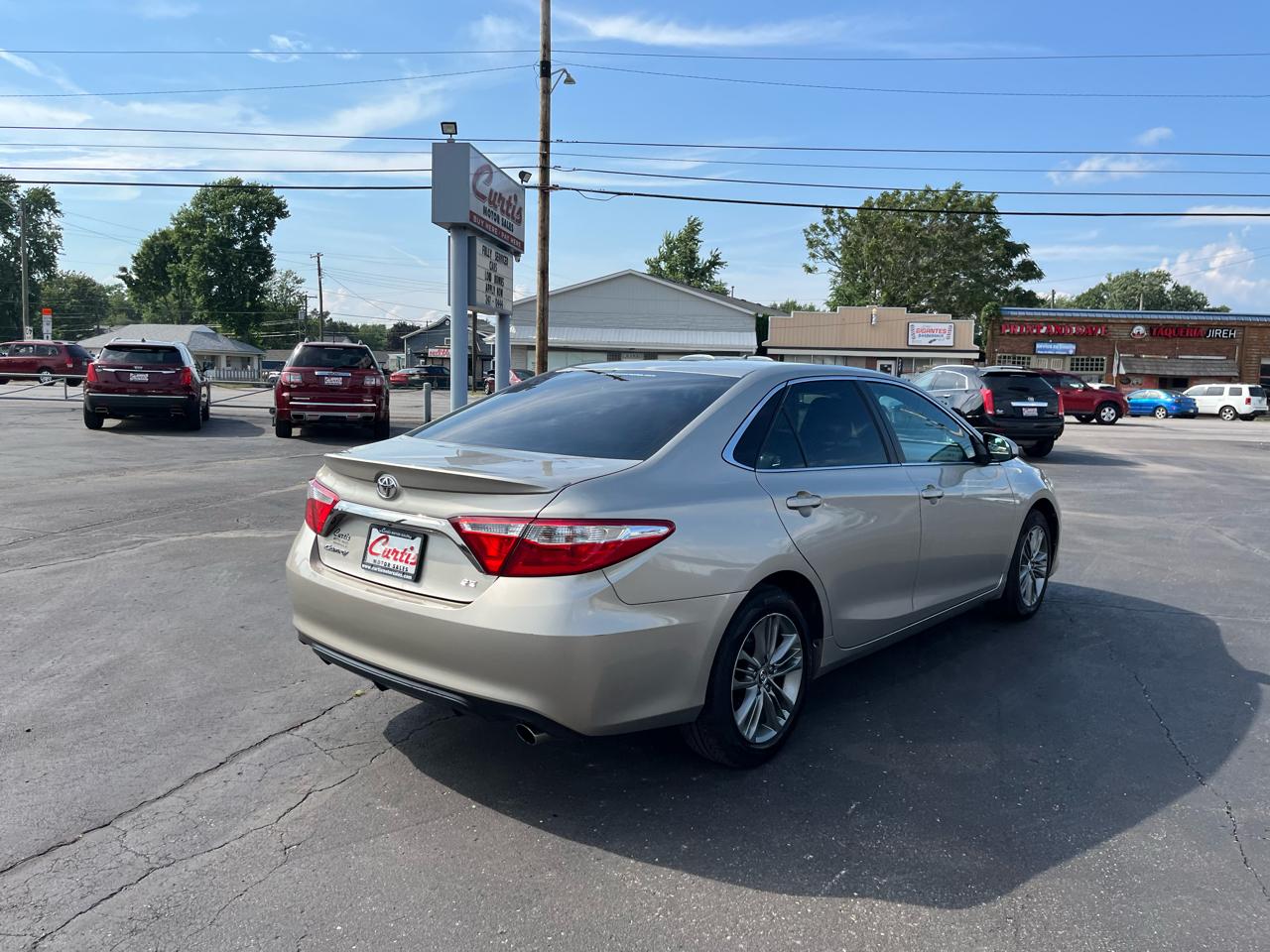 Toyota Camry XLE 2016
